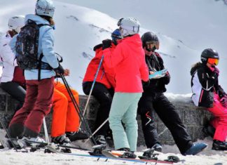 Snowboard-or-Ski-Jacket-on-AllStory