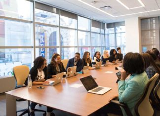 4-Tips-to-Improve-the-Logistics-of-Your-Business-on-allstory-site