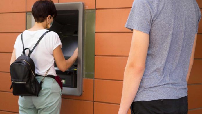 The-Advantages-of-ATM-Placement-in-High-Traffic-Areas-on-allstory